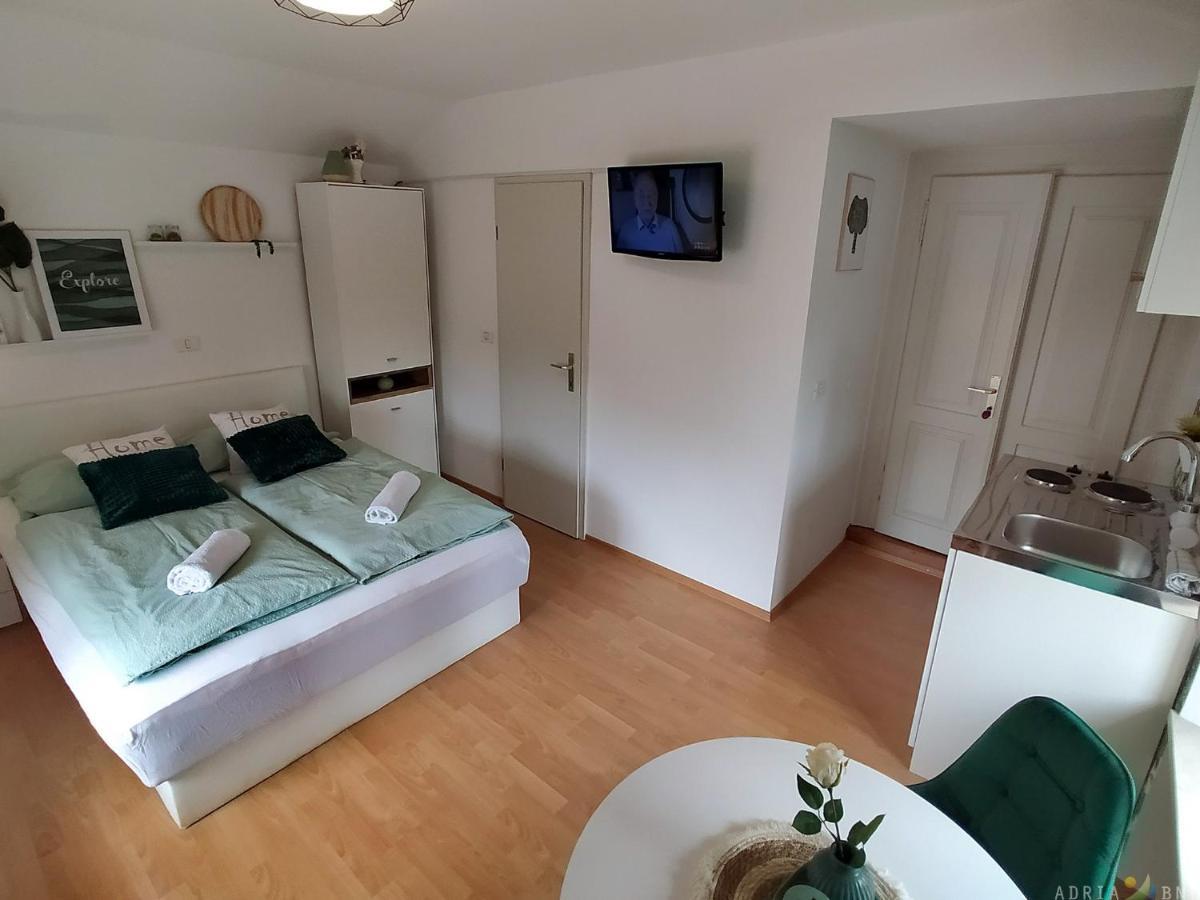 Cool & Romantic Studio In Portoroz Jb3 Exterior photo