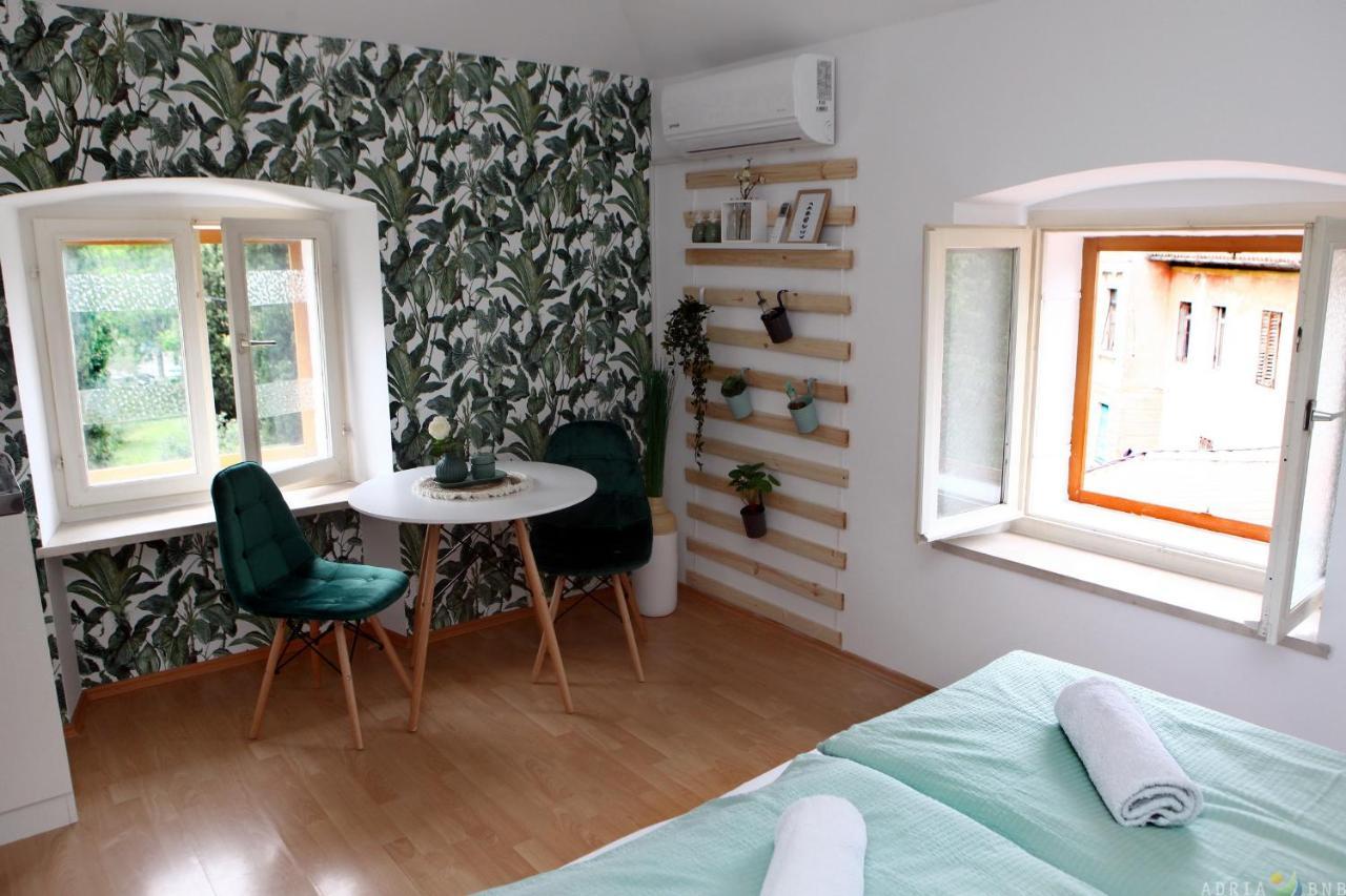 Cool & Romantic Studio In Portoroz Jb3 Exterior photo